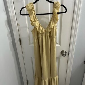 Yellow Ruffled Maxi Dress Size Medium